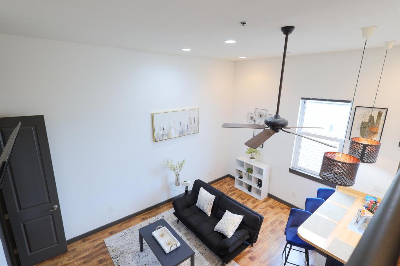 Old West Studio Lofts West 坦帕 外观 照片