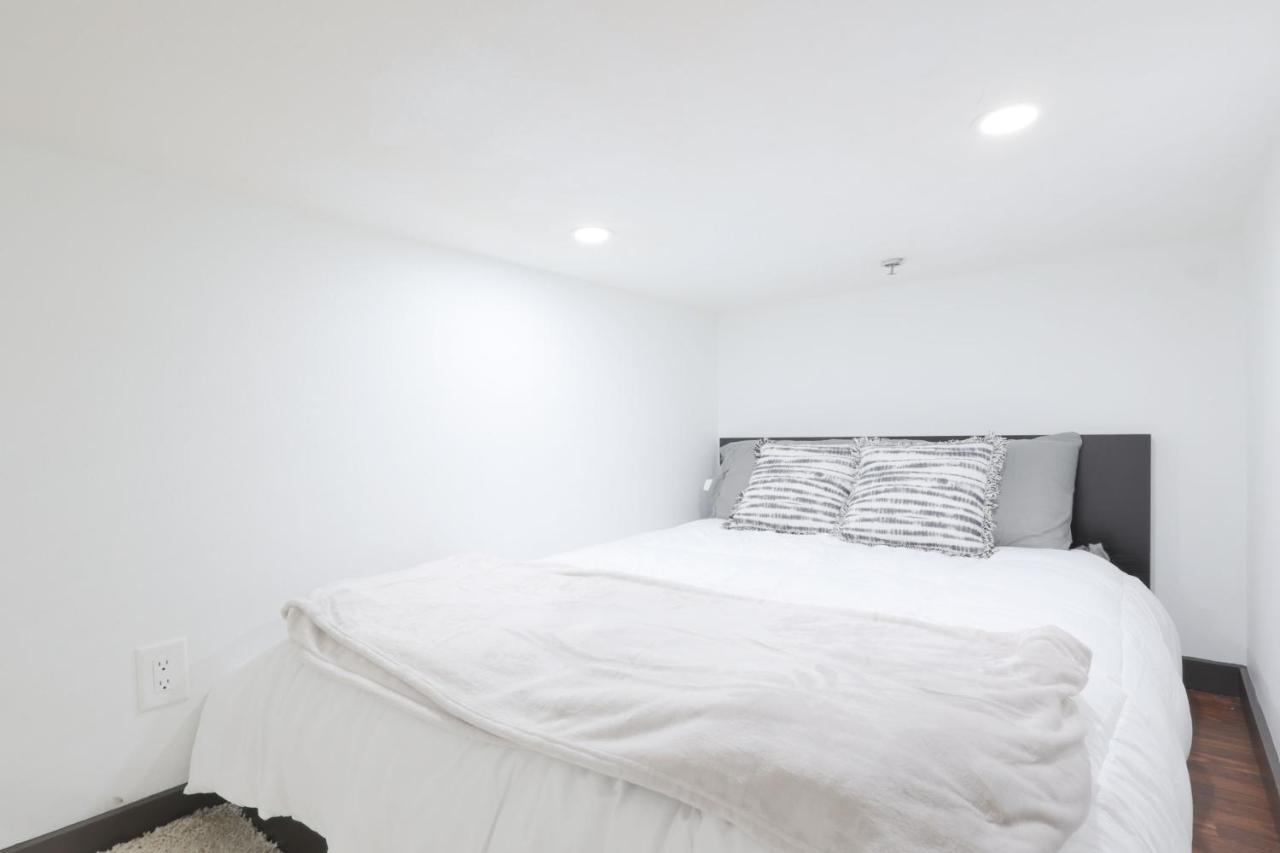 Old West Studio Lofts West 坦帕 外观 照片